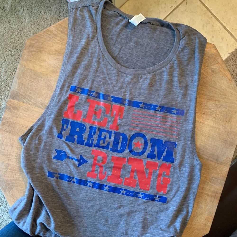 Patriotic graphic tee